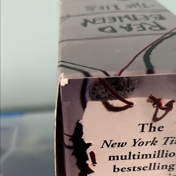 A Good Girl's Guide to Murder Series Book Set - Picture 4 of 12